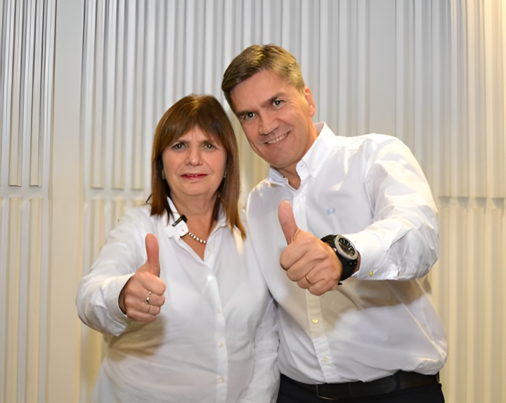 Zdero suspendió el acto de cierre por mal tiempo y aseguró: «Este domingo, el cambio es con Patricia Bullrich»
