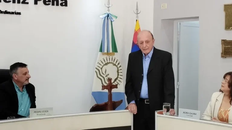 🔴 SÁENZ PEÑA | Reconocieron al médico Antonio Horacio Núñez por cumplir sus Bodas de Oro en la profesión