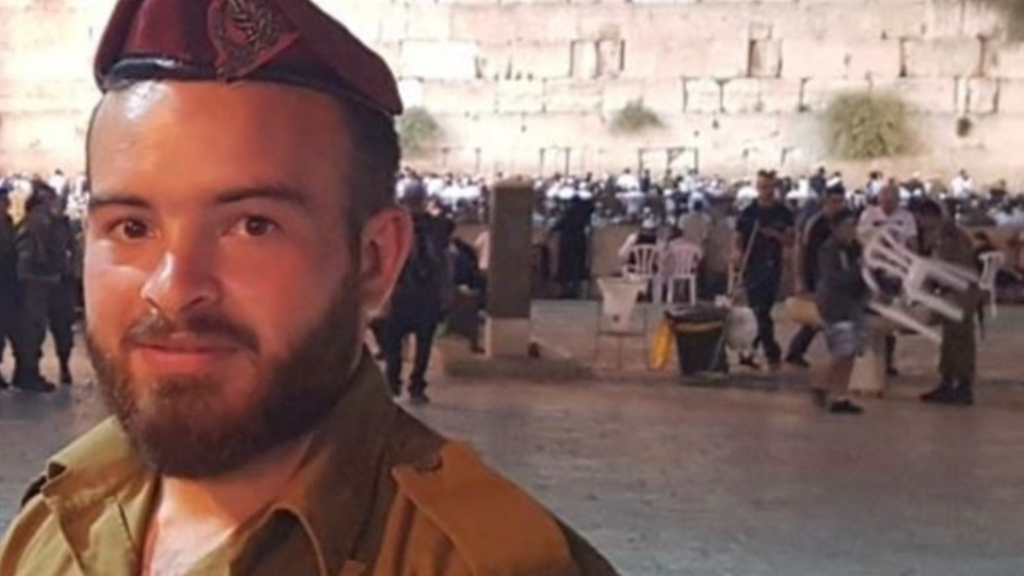 Mauro Stendel en sus días como soldado de elite del ejército israelí.