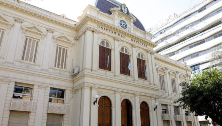 La Universidad de La Plata abrió la inscripción para 2024: qué carreras ofrece y cuáles son los requisitos para anotarse