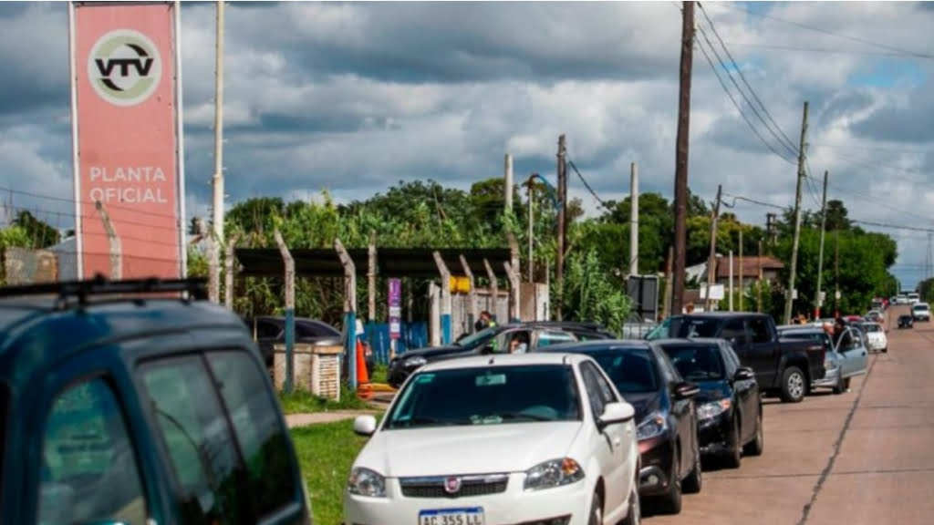 Uno de los motivos de la nueva prórroga para circular con la VTV vencida es para descongestionar las plantas de veriificación en el AMBA.