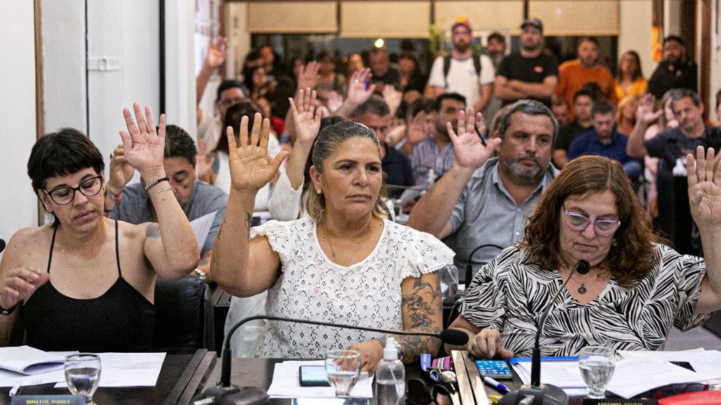 Almirante Brown acordó un aumento que irá desde un 66% hasta 84% para las tasas municipales: cómo se aplicará