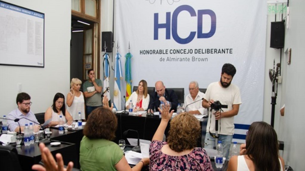 Almirante Brown acordó un aumento que irá desde un 66% hasta 84% para las tasas municipales: cómo se aplicará
