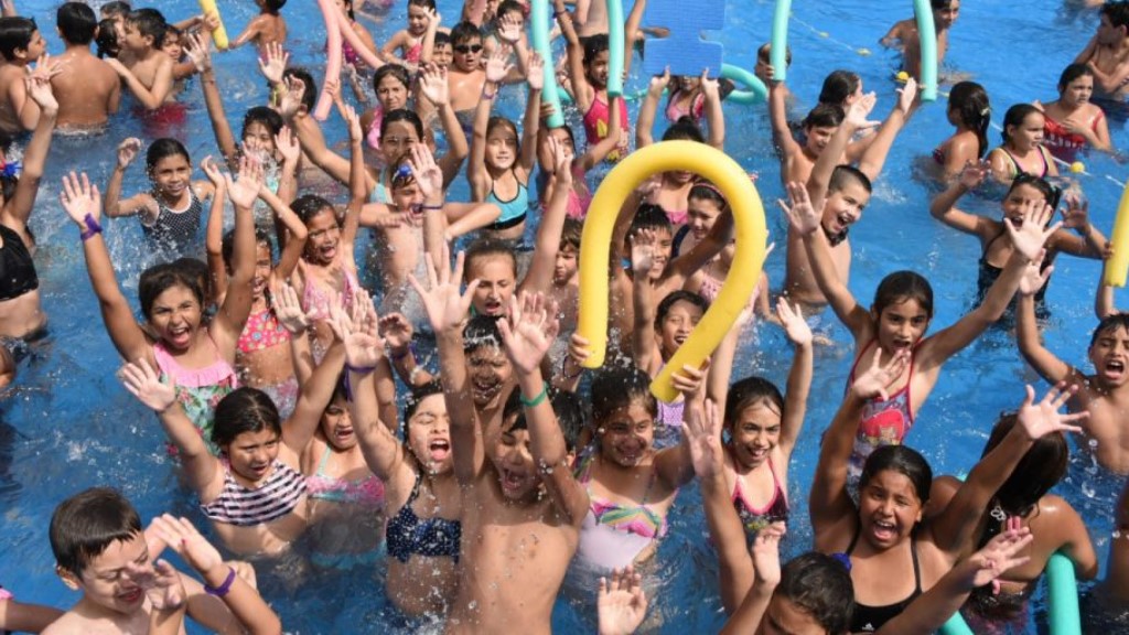 Ituzaingó abrió la inscripción para las Colonias de Verano gratuitas: cómo anotarse y en qué centros deportivos se harán