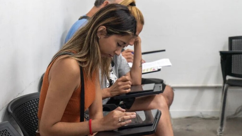 Moreno, registro, licencia de conducir