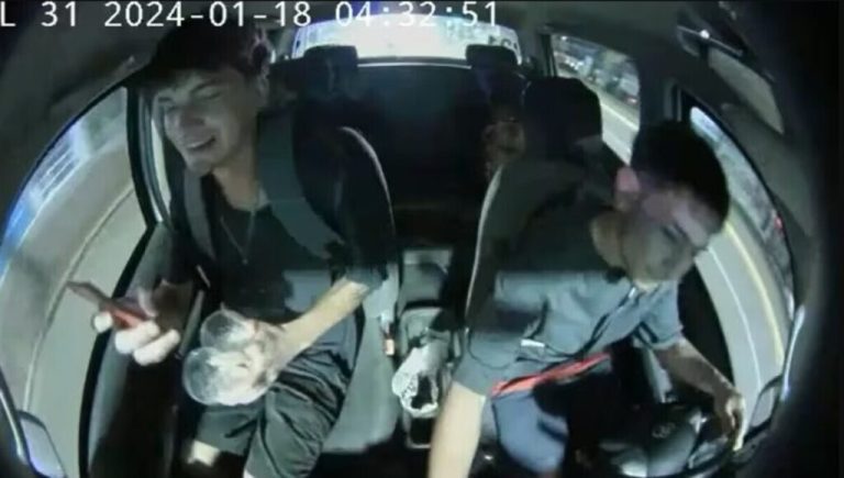 El video completo del robo: quiénes son los jóvenes detenidos por haberse llevado un patrullero en Vicente López