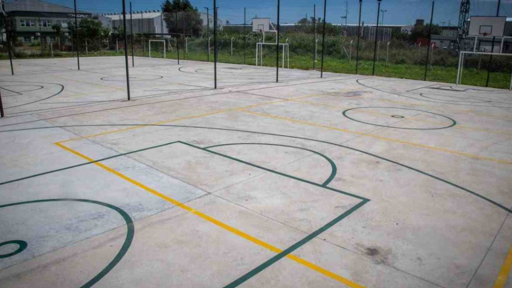 Polideportivo 'Cristina Corazón', en Bernal Oeste