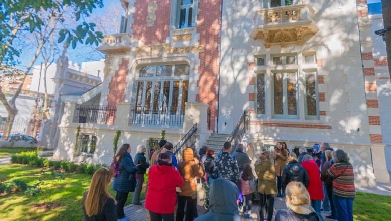 Verano 2024 en San Fernando: arrancan las visitas guiadas gratuitas al Palacio Otamendi, el increíble ícono cultural construido en 1870