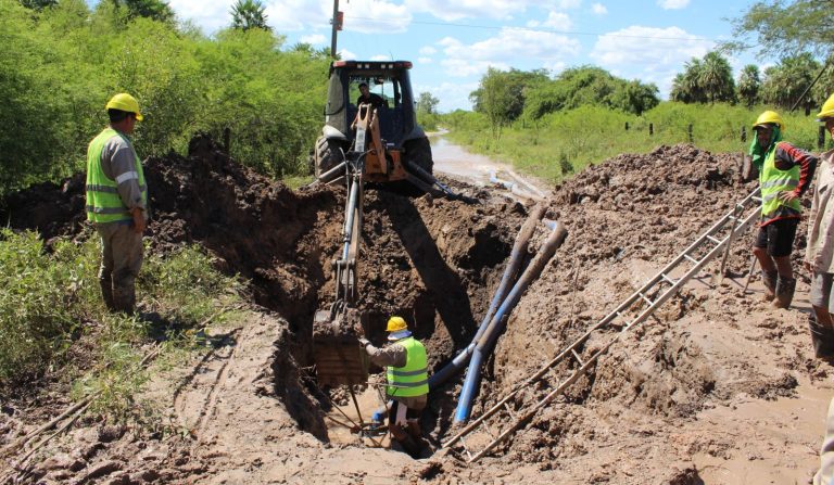 🔴 RESISTENCIA | Sameep se encuentra reparando cañería del acueducto norte