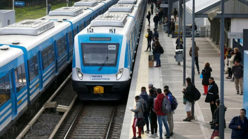 Tren Roca, trenes, Trenes Argentinos