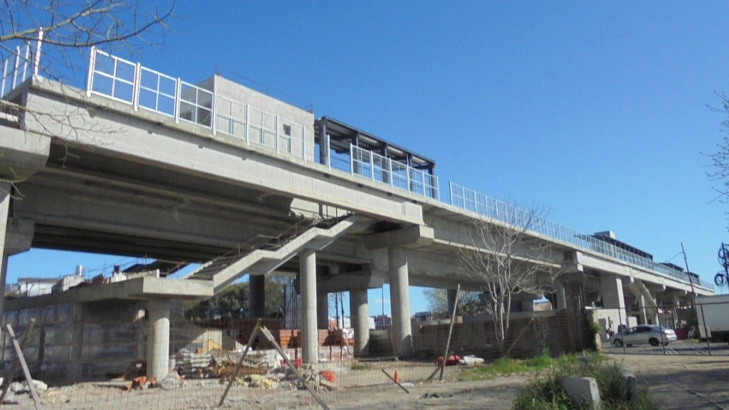 Avanza la construcción del viaducto del Belgrano Sur y logró entrar a Barracas Central: cómo va la obra clave que unirá La Matanza y Constitución
