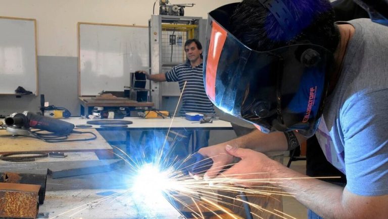 Cursos gratuitos de formación para el trabajo en Almirante Brown: qué opciones ofrece el programa y cómo anotarse