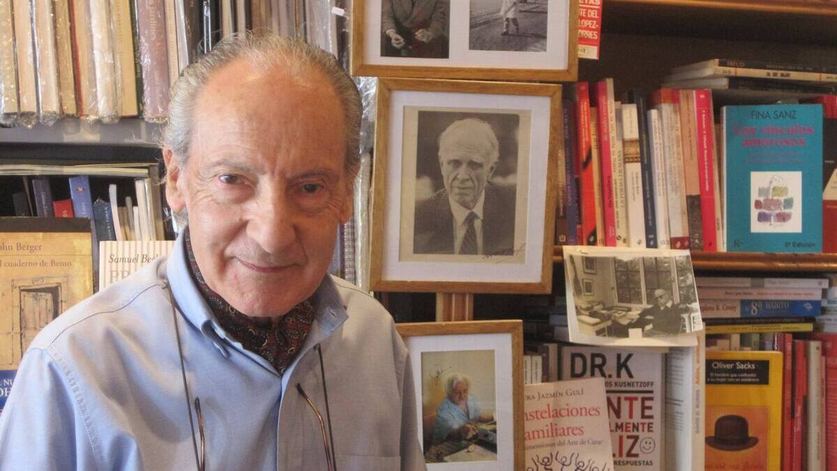 Carlos Crozza, Librería del Norte, Olivos