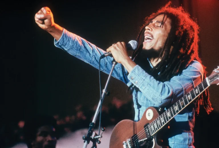 🔴 EFEMÉRIDES | 6 de Febrero: «Día Mundial de Bob Marley»