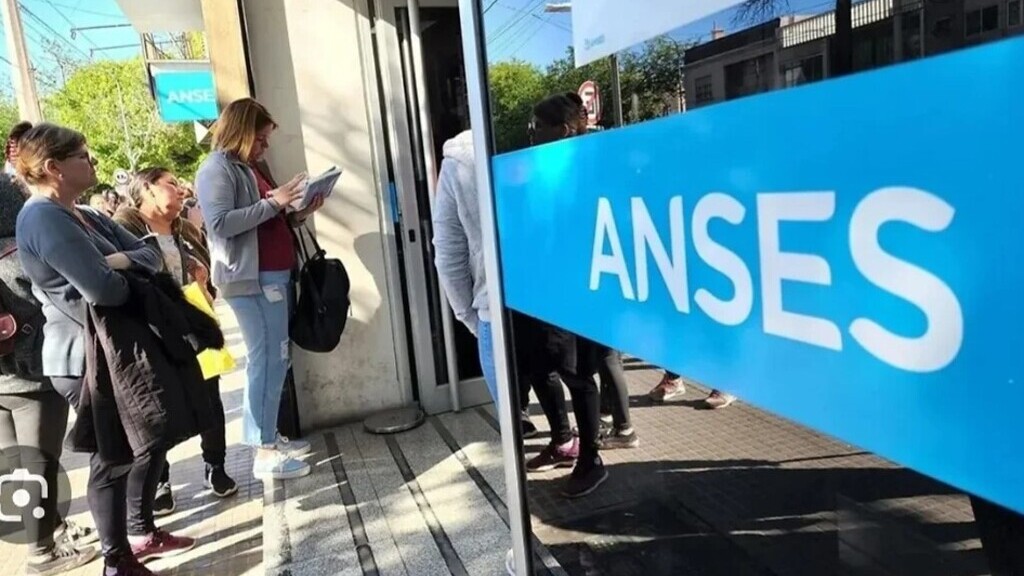 Ayuda Escolar Anual, ANSES
