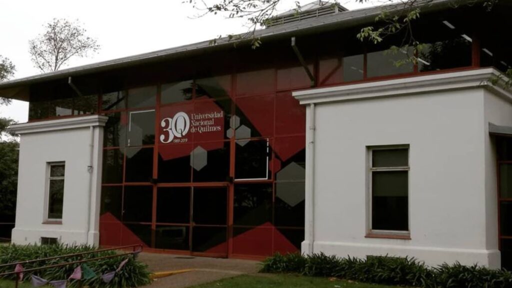 La Universidad de Quilmes abrió la inscripción para estudiar en 2024: cómo anotarse y qué carreras ofrece