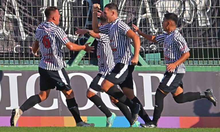 El Porvenir eliminó a Lanús de la Copa Argentina