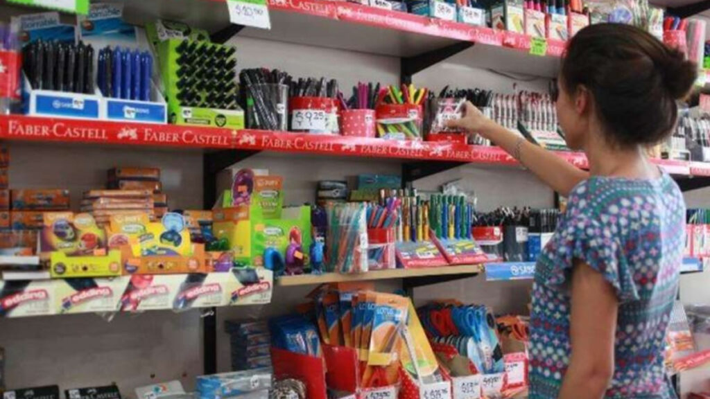 Con cuenta DNI, los descuentos de articulos de la canasta escolar se podrán conseguir en grandes supermercados y en comercios de barrio.