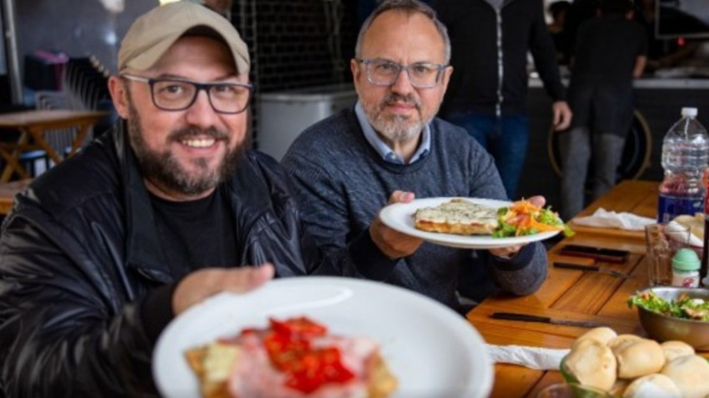 El intendente de Tres de Febrero, Diego Valenzuela, llevó un día a almorzar a lo de Blanca a Dante Liporace, uno de los chefs más prestigiosos de Argentina.
