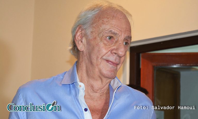 Menotti permanece internado y debió ser sometido a una intervención quirúrgica