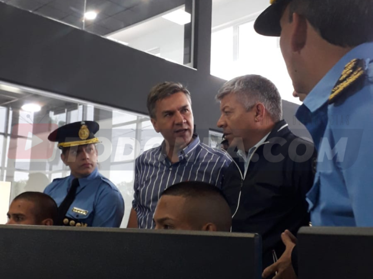 🔴 SÁENZ PEÑA | Leandro Zdero visitó las instalaciones del Centro de Monitoreo