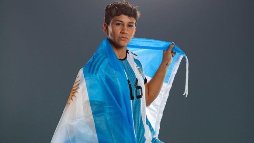 Esteban Echeverría, Lorena Benítez, AFA, Selección