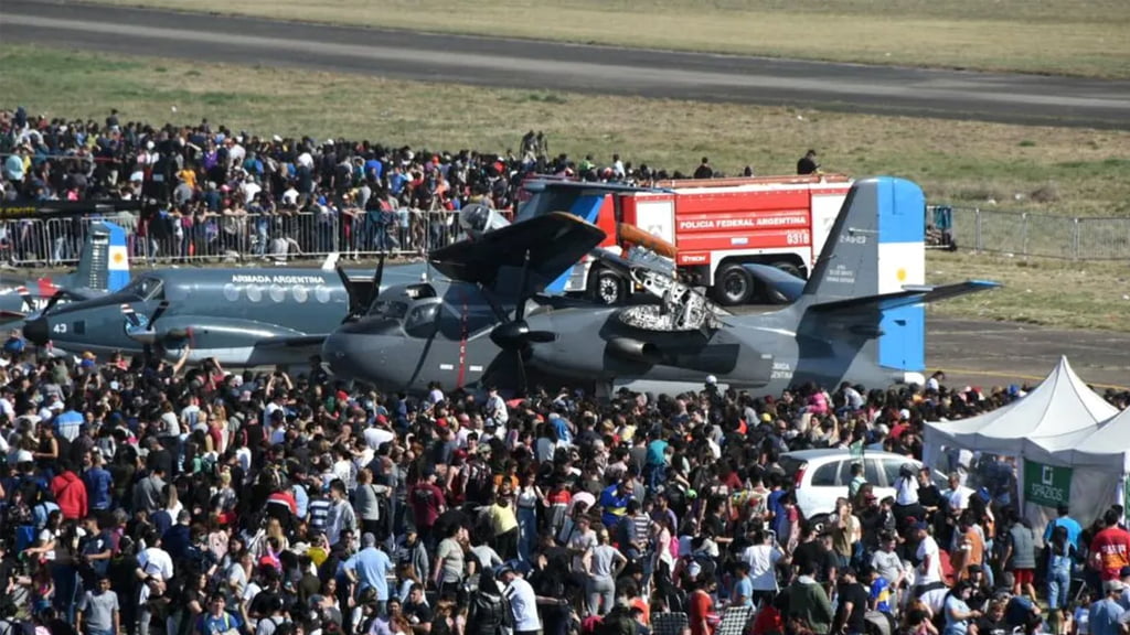 Ya tiene fecha confirmada el festival de aviación en la Base Aérea de Morón: tres días de espectáculos aéreos con entrada libre y gratuita
