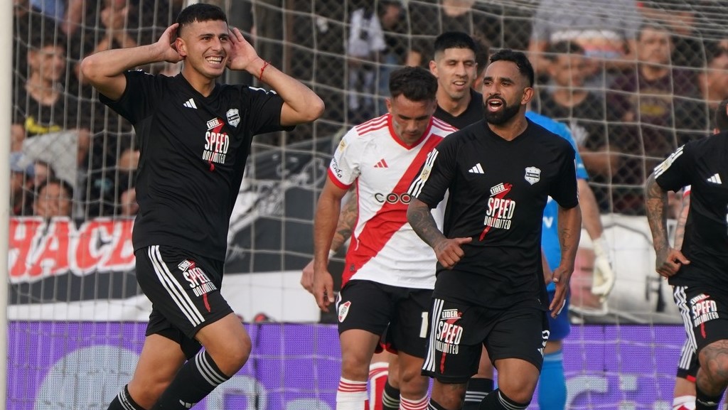 Deportivo Riestra, River Plate, Alan Barrionuevo
