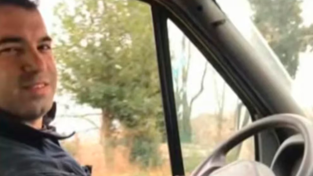 En Italia, Nicolás Matías del Río manejaba un camión que fue encontrado incendiado. Su paradero es un misterio.