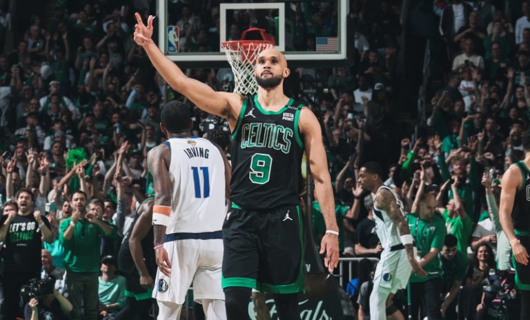 Boston volvió a imponer su juego colectivo y está arriba por 2-0 a Dallas