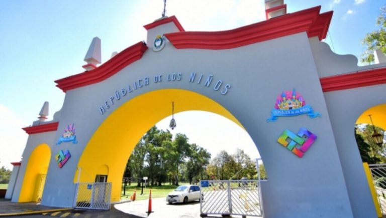 Vacaciones de invierno 2024 en la República de los Niños: todas las atracciones gratuitas que ofrece el mítico parque de La Plata