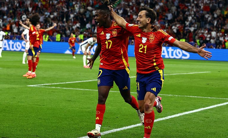 En un partido entretenido, España le ganó 2 a 1 a Inglaterra y consiguió su cuarta Eurocopa