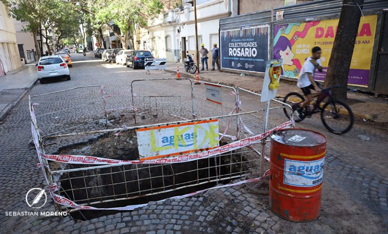 Rosario acumula 300 corralitos de Aguas Santafesinas en la vía pública