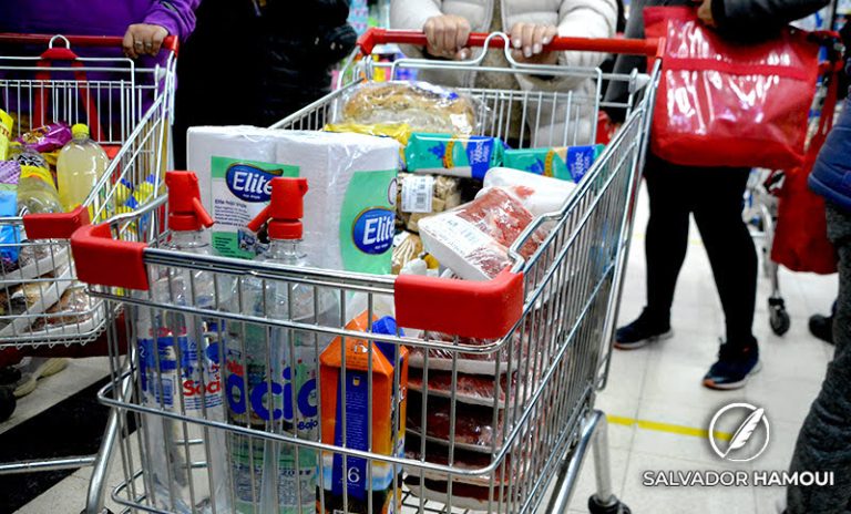 La inflación mayorista de junio alcanzó del 2,7% y acumula una suba de 50,5% en el primer semestre