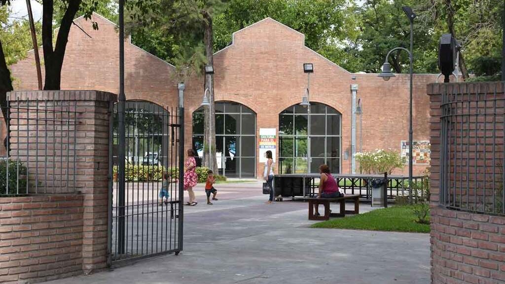 Merlo, feria, inserción laboral