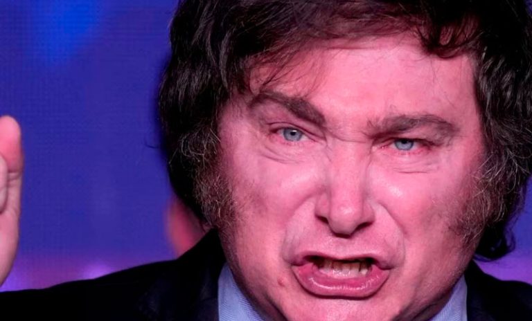 Milei vinculó al FMI con Massa y dijo que la política argentina «está llena de hijos de puta»