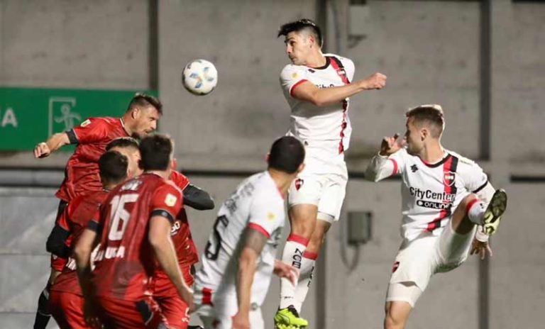Newell’s enfrenta a River con la misión de cortar la racha negativa
