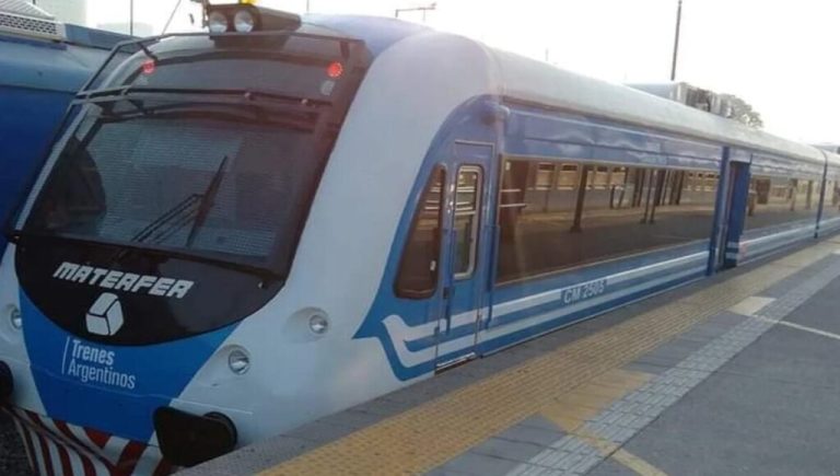 Marcha vecinal en Pilar y pedido oficial ante el temor por el cierre de un ramal del tren San Martín