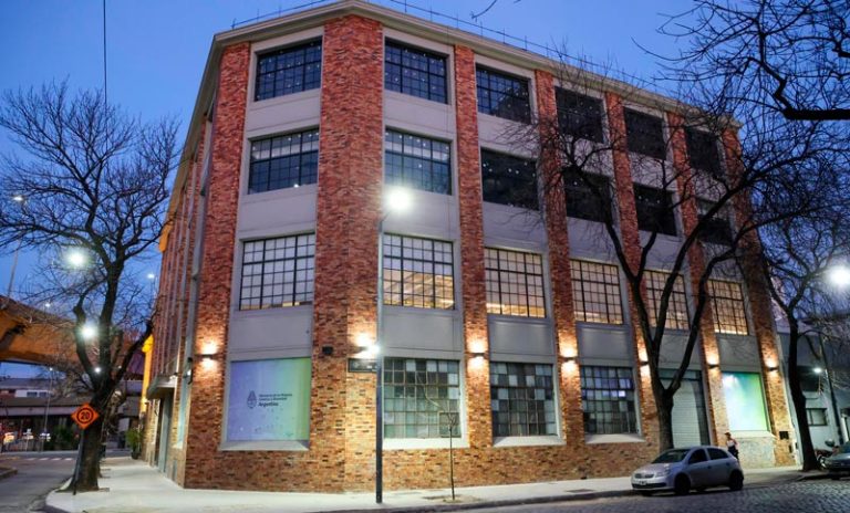 El Gobierno pondrá a la venta el edificio donde funcionaba el Ministerio de la Mujer