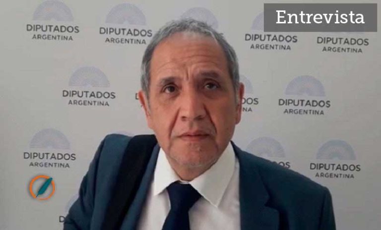 Palazzo: «Las operaciones hechas por el Gobierno con el oro no están explicadas y puede haber embargos»