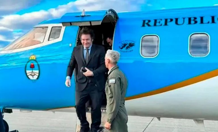 Javier Milei: de Neuquén en Vaca Muerta a su viaje exprés a Chile
