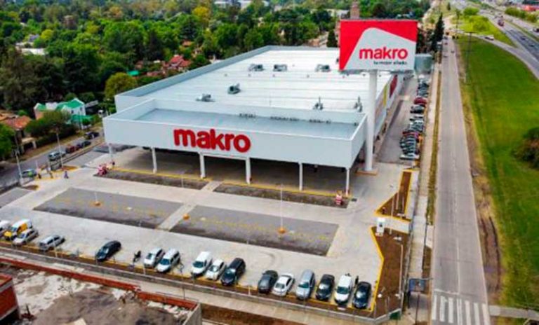 La mayorista Makro busca comprador para irse del país