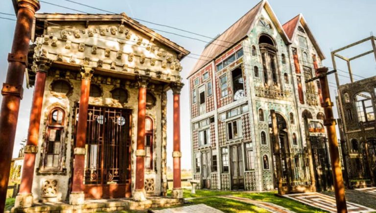 Convenio entre la UNLAM y Campanópolis: alumnos de Ingeniería y Arquitectura harán sus trabajos de campo en la aldea medieval