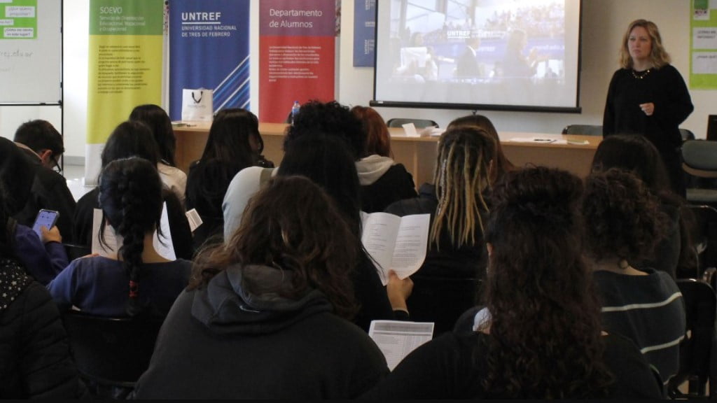 La Universidad de Tres de Febrero abrió la inscripción para el ciclo lectivo 2024: qué carreras se podrán cursar y cómo anotarse