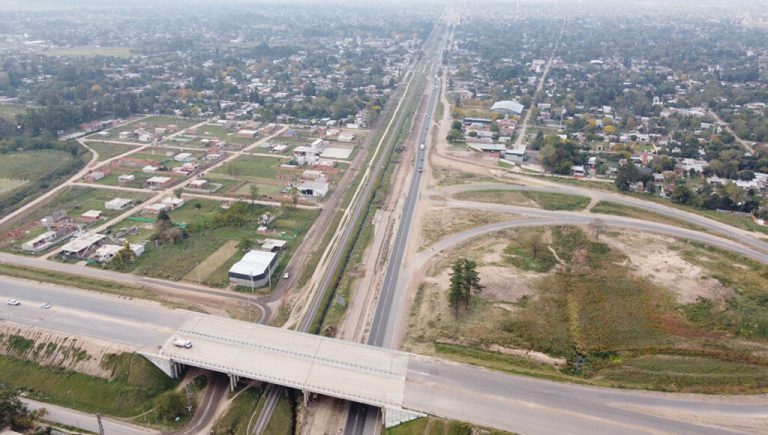 Reactivarán una obra clave para 12 municipios: intendentes y la Provincia crearon el Consorcio de la Autopista Presidente Perón