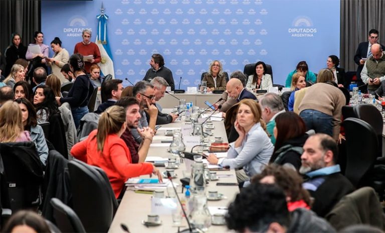 Diputados se prepara para regular las apuestas en línea: ¿qué dice el proyecto que podría tratarse en el recinto?