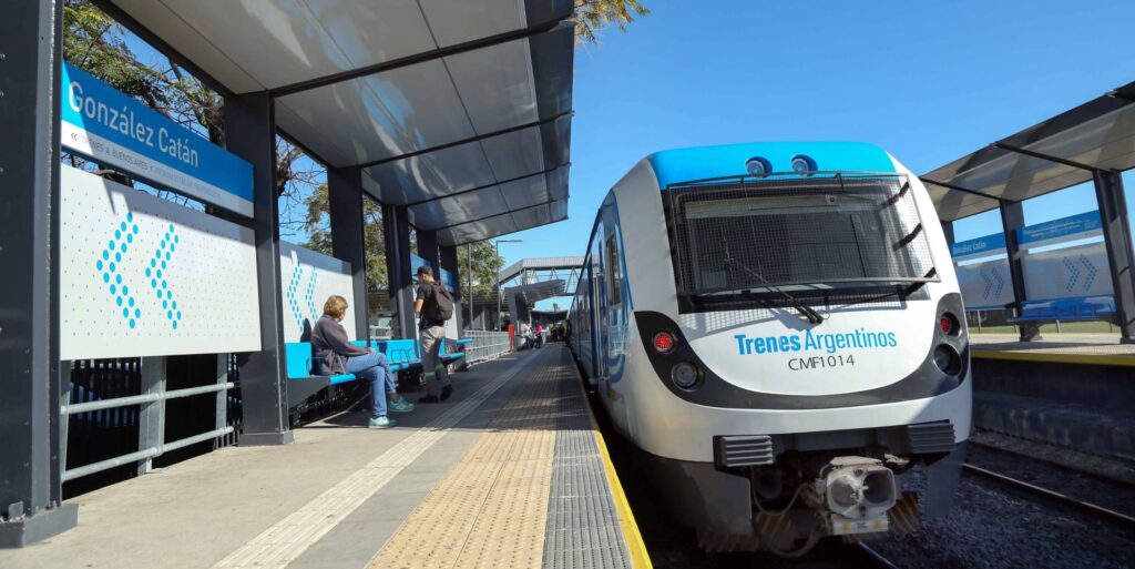 Tren Belgrano Sur: qué obras incluye la millonaria inversión para modernizar la línea