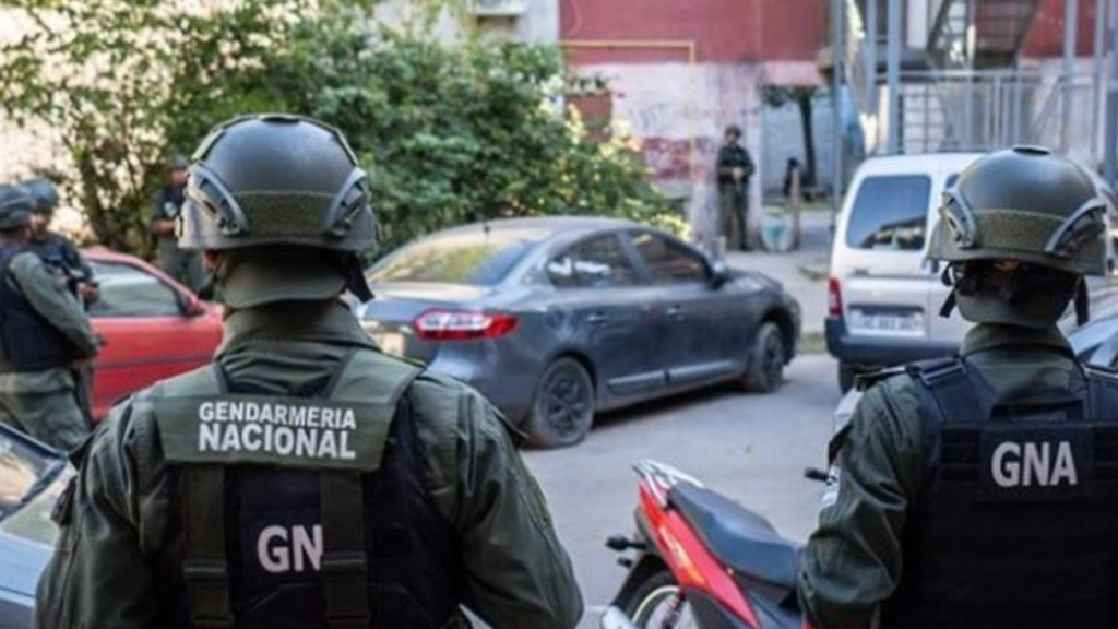 Los efectivos de Gendarmería Nacional estarán apostados en los seis puestos de control de acceso a Fuerte Apache, y también patrullando las calles internas.