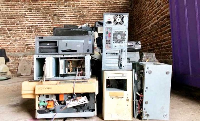 Llegan las últimas jornadas del año para descartar los residuos informáticos del hogar