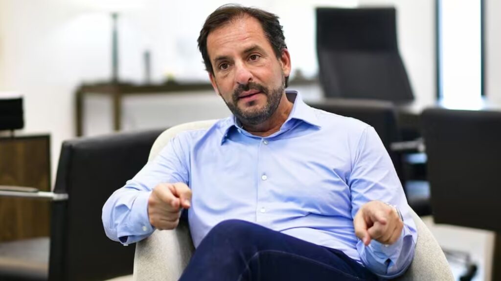 Ariel Sujarchuk, Escobar, Congreso